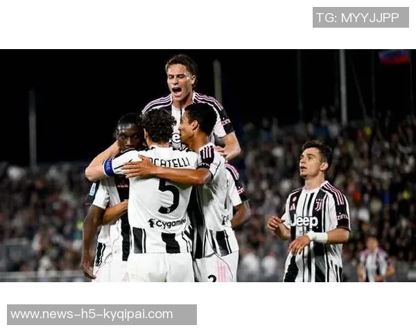 伊尔迪兹主动让点球给戴维展现体育精神与团队合作精神